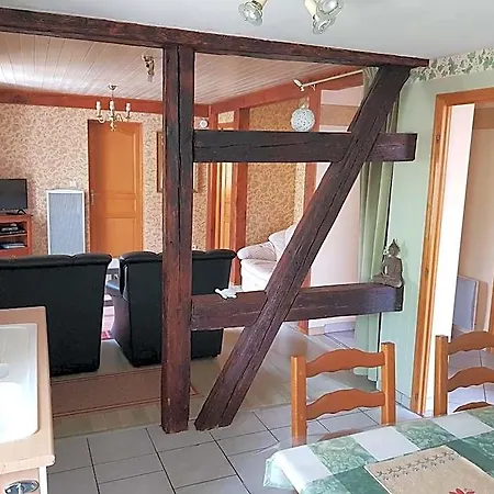 La Maison Jaune 3*