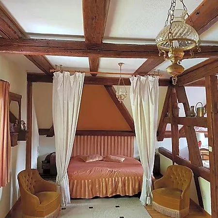 Hotel La Maison Jaune 3*